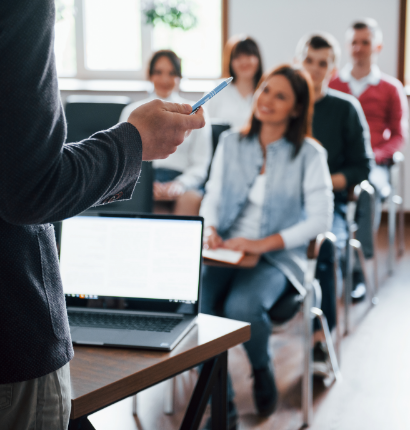 Cursos y Capacitación